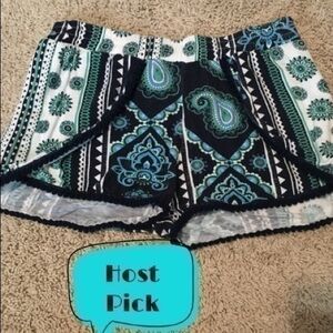 Girls size XL Flowers by Zoe boho shorts